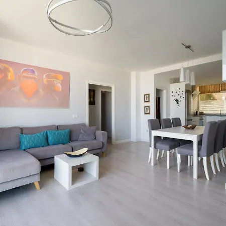 Home2book Comfy & Bright Apt View Apartment *